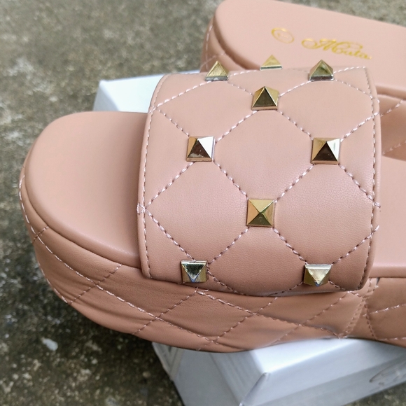 Ladies Platform Slides - Picture 4 of 4